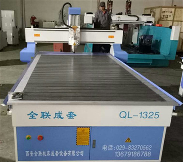 數(shu)控雕刻機