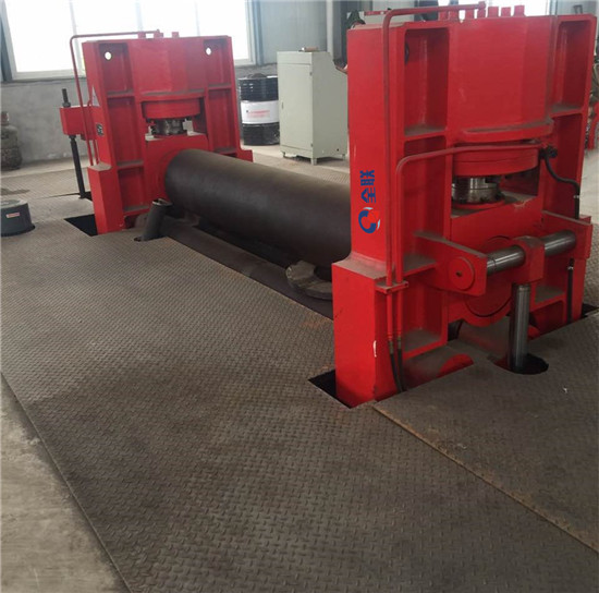 上輥(gun)萬能式三輥卷闆(pan)機