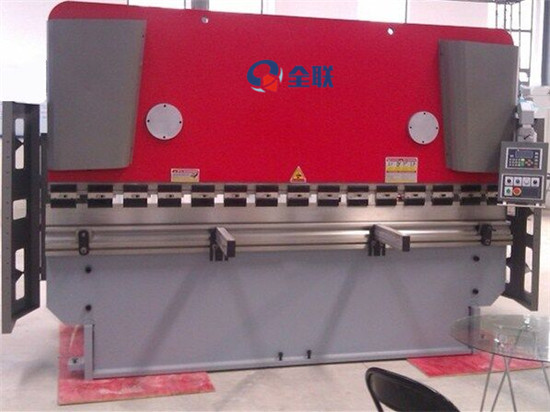 液壓數(shu)控剪闆(pan)機
