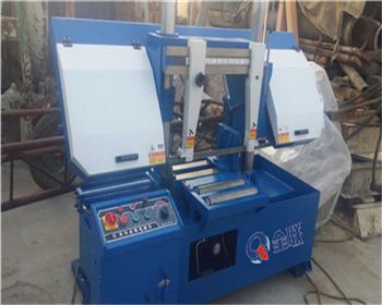 金屬卧式(shi)鋸床