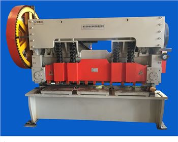 Q12-14X2500電動(dong)機械剪闆機(jī)