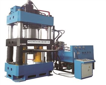 西甯牛羊舔磚液(ye)壓機