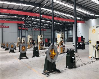 洛川(chuān)沃鑫工(gong)貿有限(xian)責任公(gōng)司