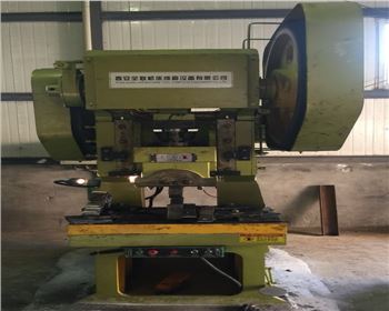 沖床 沖床(chuang)