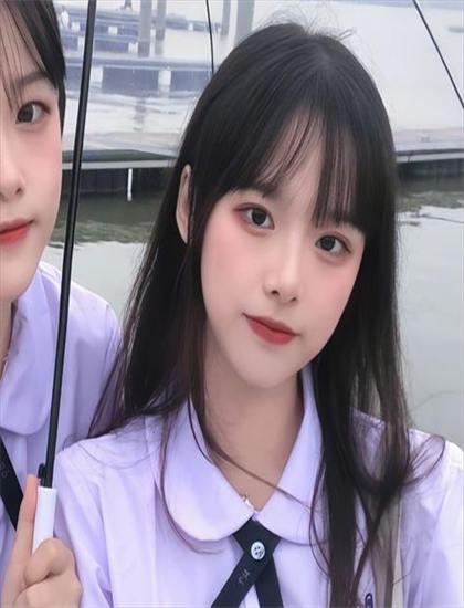 观影宝典：《极限生存游戏第2季》的把握导演风格与创作特点 助你获得心灵启迪